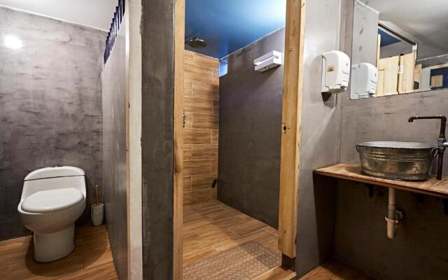 Secret Garden - Hostel