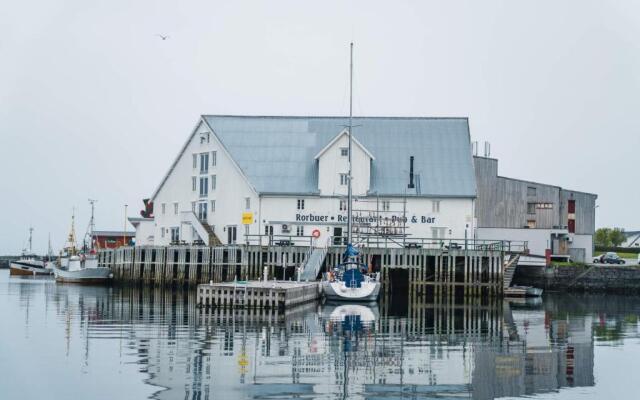 Live Lofoten Fisherman's Cabins