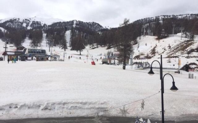 Appartement Risoul, 1 pièce, 4 personnes - FR-1-330-537