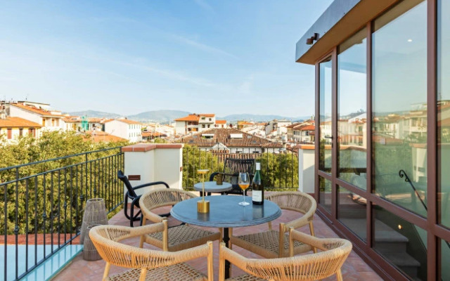 This Time Tomorrow in Florence