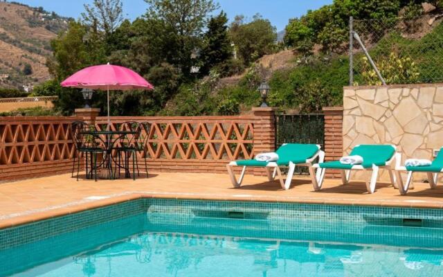 Villa Fuente Luz Frigiliana by Ruralidays