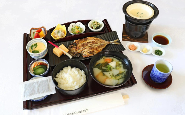Hotel Grand Fuji