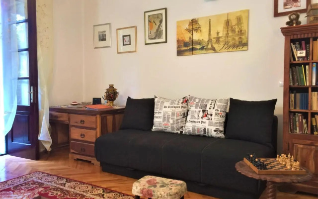 Noemi City Apartments