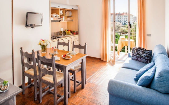 Borgo Della Rovere E2/8