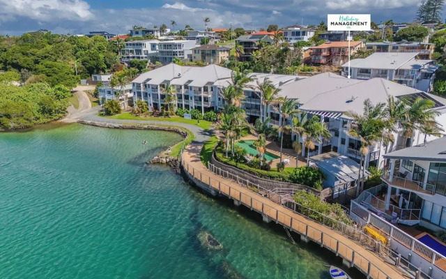 Sunrise Cove 25