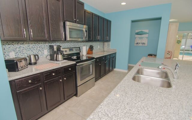 The Shire 6 Bedroom House w Pool - 4705TS