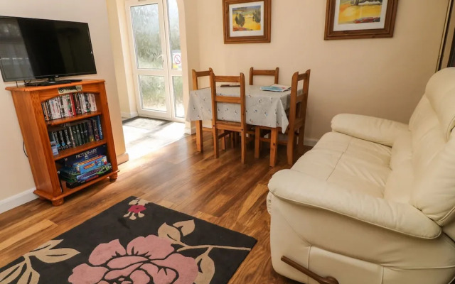 3 Rosecraddoc Lodge