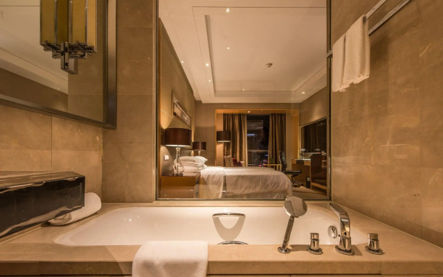 Sheraton Zhenjiang Hotel