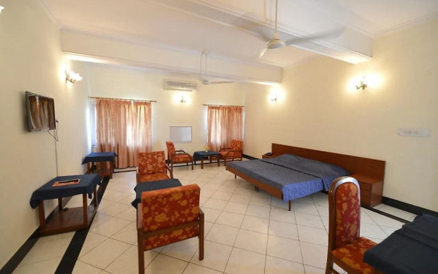 Neelkhanthi tourist resort