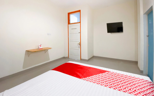 OYO 3092 Falah Residence Syariah