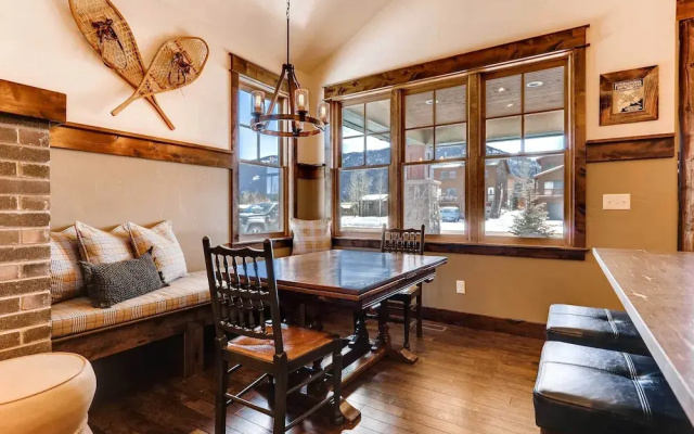Dog-friendly Cabin in the Heart of Grand Lake! - фото 5