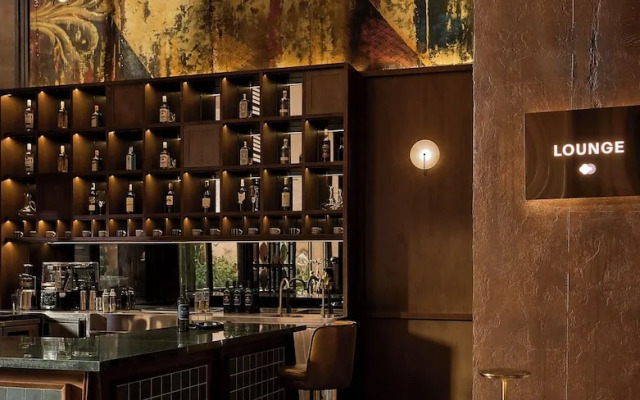 M Village Hotel Premier Thi Sach