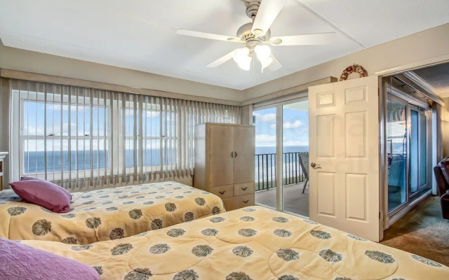 Amelia South B7 by RedAwning