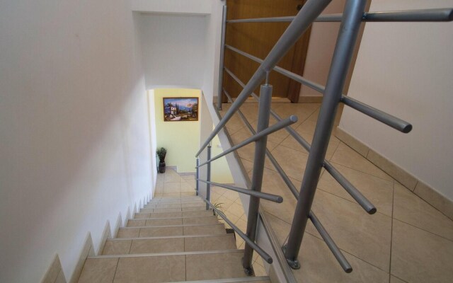 Stunning Home in Podstrana With Wifi and 3 Bedrooms