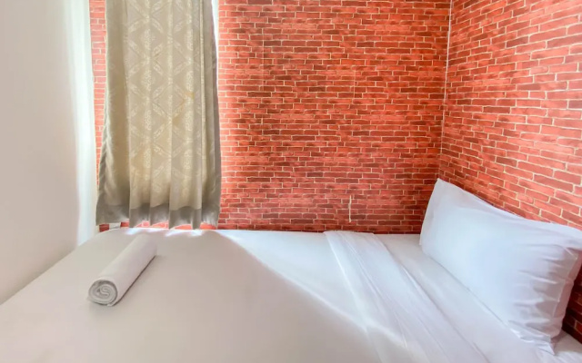 Comfort And Homey 3Br Bassura City Apartment