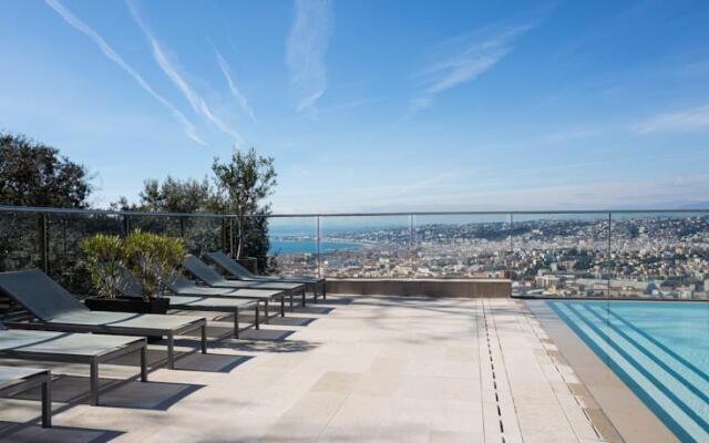 Squarebreak - Stunning view over Nice