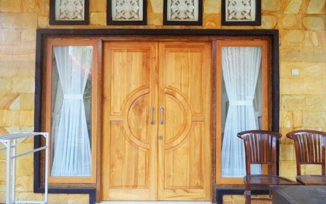 Made's Homestay