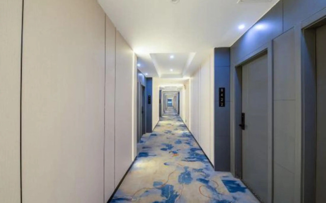 Longding Business Hotel