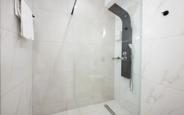 Enattica Suites