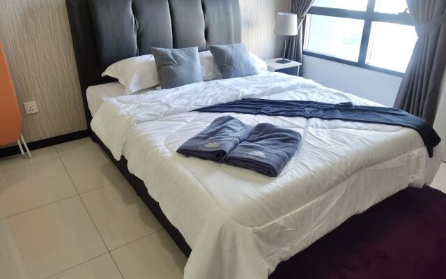 Luminari Suite by Homez Suite