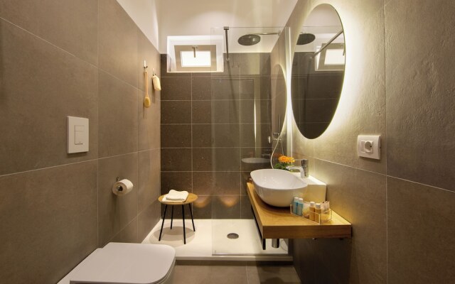 Mare Fuori Rooms