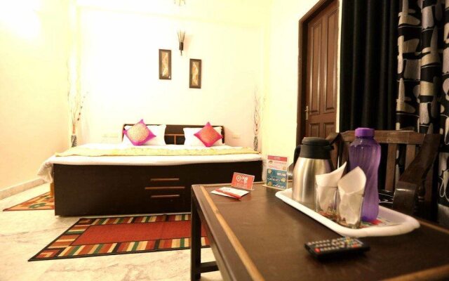 Raj Palace By OYO Rooms