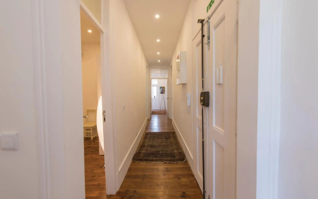 LovelyStay - Comfortable apartment with river views