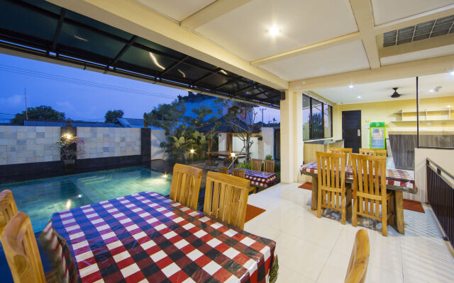 RedDoorz Plus near Mall Bali Galeria 2