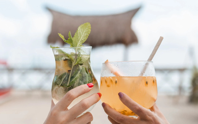 AMALIFE Beach Club & Hotel