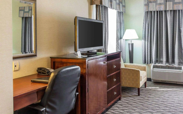 Sleep Inn & Suites Near Joint Base Andrews - Washington Area