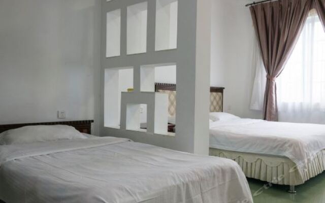 Beihai Silver Beach Holiday Hotel