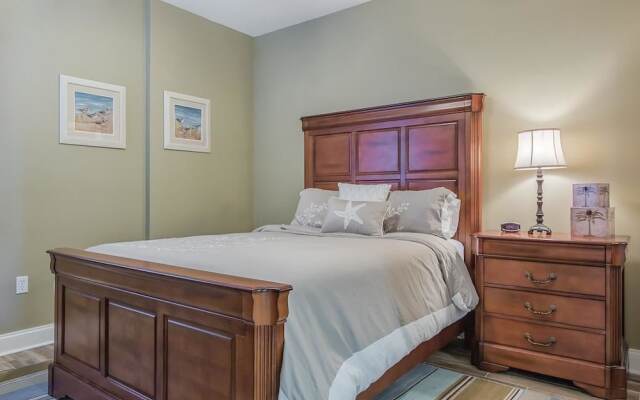 The Moorings Unit 516