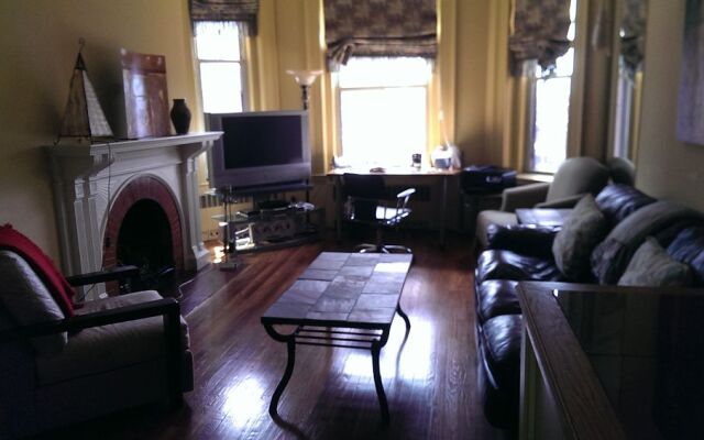 Dartmouth Executive Suite at Copley Sq