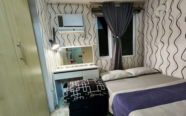 Elegant Studio @ Grass Residences 1-5 persons only, Quezon City