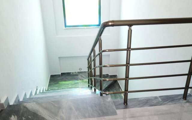 Stunning 4-bed Villa Grey 4 Bedrooms Private Pool