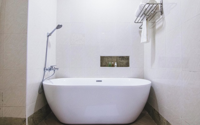 Bon Hotel Imperial