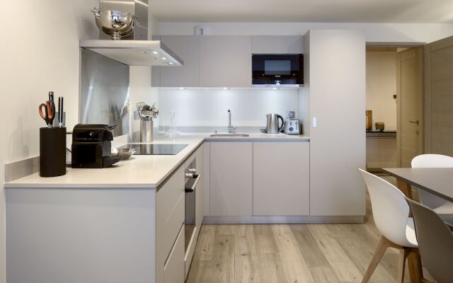 Le C Residence Apartment T3 Cabin A03