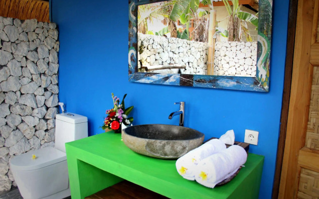 The Calmtree Bungalows