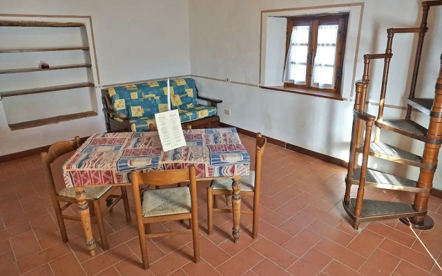 Castello di Selvole-Adults Only