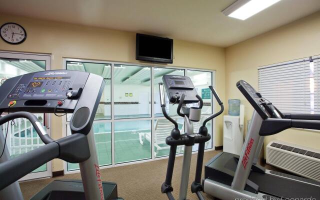 Garner Hotel Decatur Forsyth by IHG