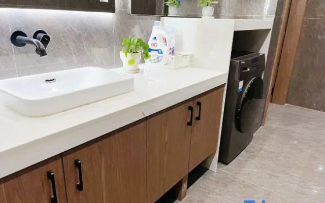 Hong Yao Lan Xing Hotel