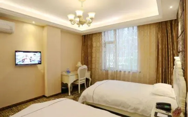 Zhonghao Boutique Hotel (Lucheng Road)