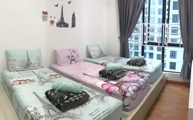 JB Staycation next to Paradigm Mall JB