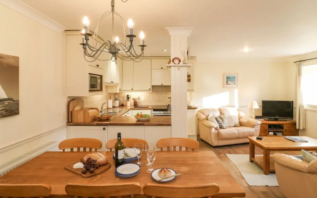 Honeysuckle Cottage
