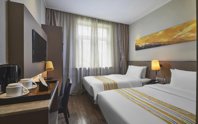 Home Inn Plus (Beijing Agriculture Exhibition Center Changhong Bridge) – Guest Rooms – Beijing