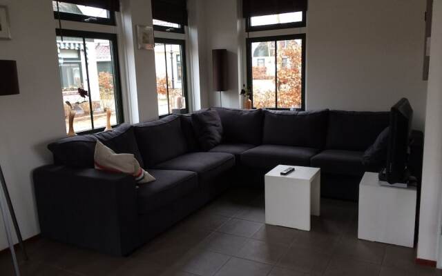 Nice Holiday Home with Dishwasher near Dunes