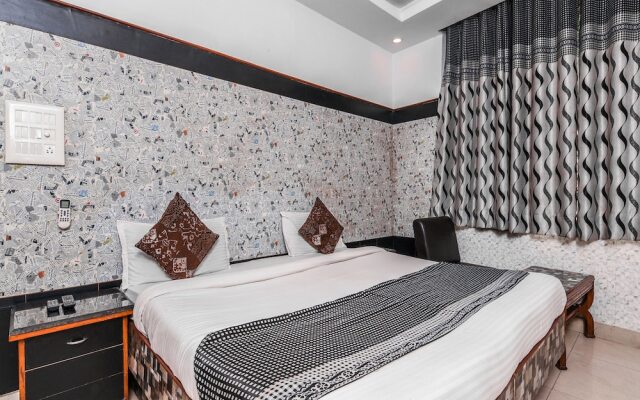 OYO 7304 Stay Jangpura