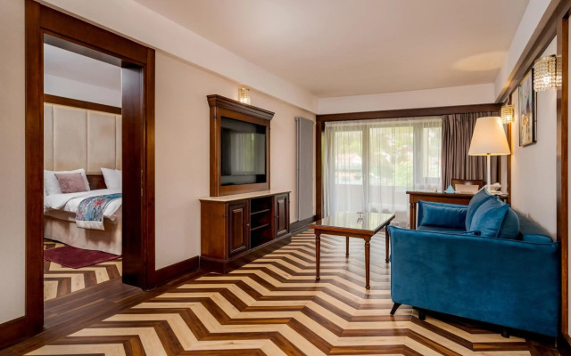 Hotel International