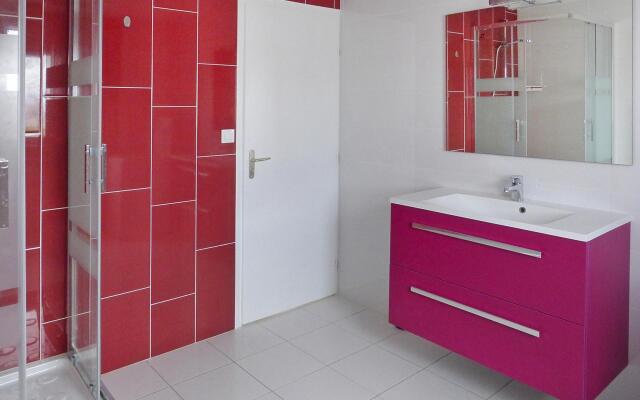 House in Saint-quay Near 7 Beaches