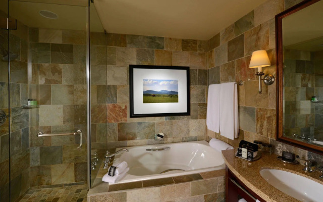 St Julien Hotel & Spa